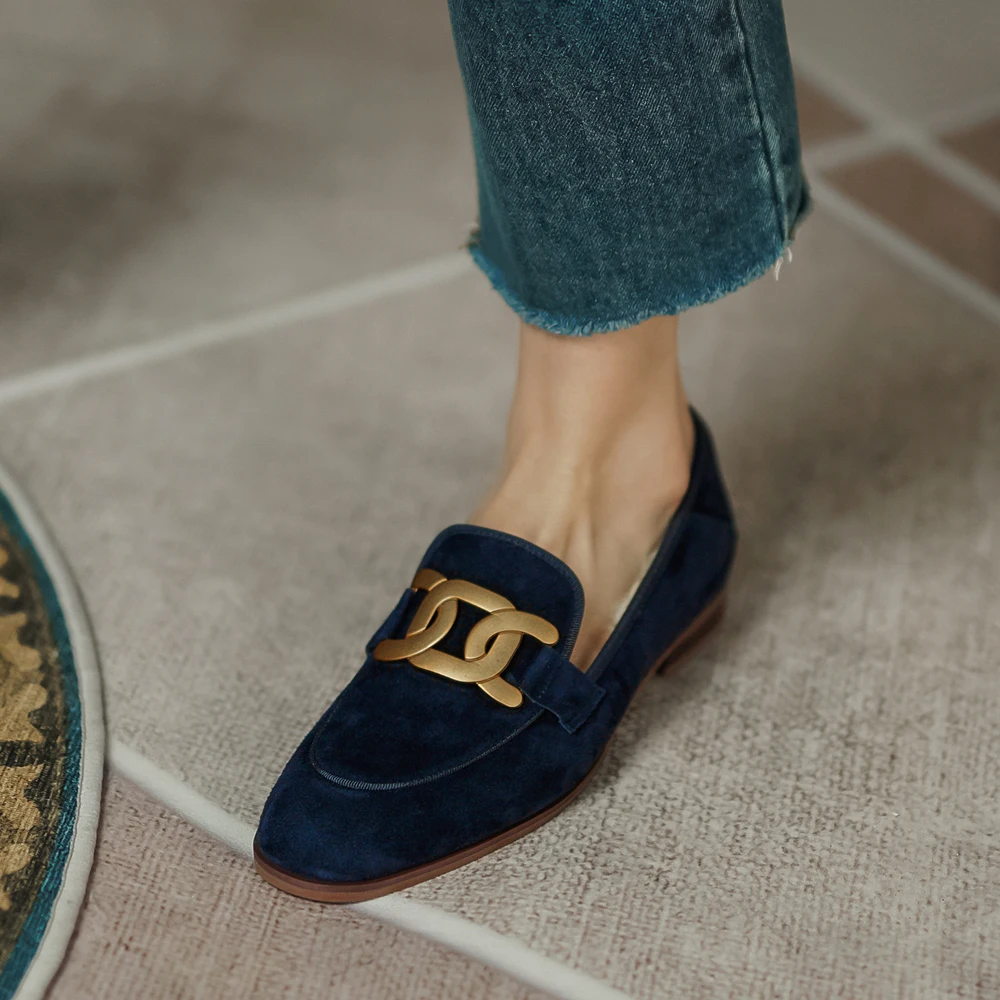 

Fashion Footwear Winter Women Suede Wool Loafers Woman Slip On Flats Shoes Ladies Low Heels Fluffy Casual Shoes Blue Beige 33-40