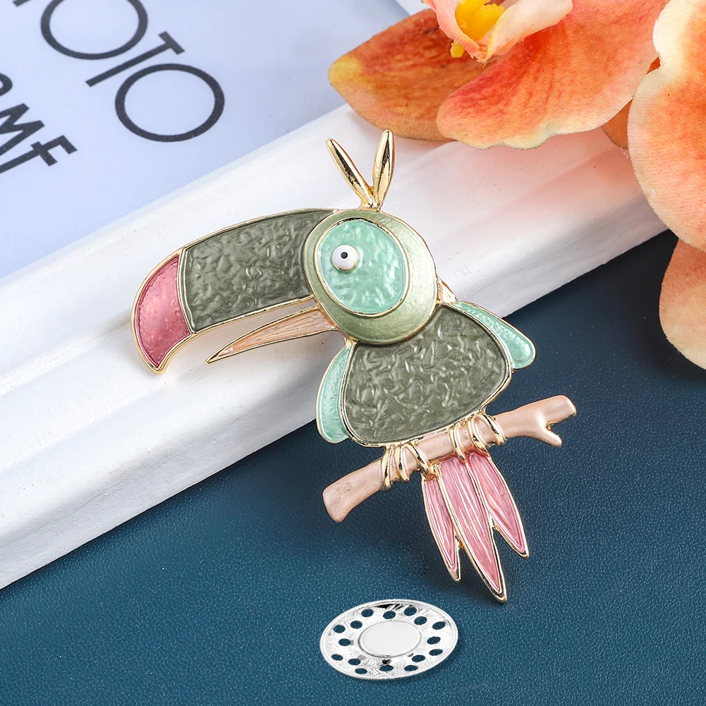 Новинка 2021 модная женская брошь MeiceM с магнитной пряжкой в виде дятла Роскошные