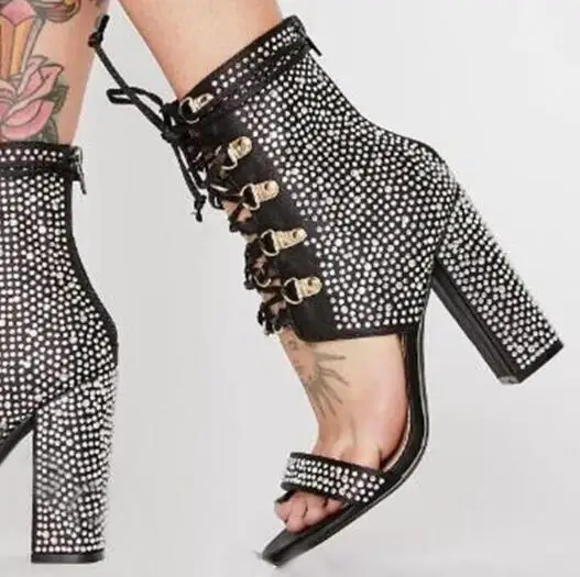 Harga Linamong BLING BLING Hitam Sliver Diamond Kristal Cross Renda Sandal Sepatu Wanita Fashion Membuka Kaki Chunky Heels Sepatu Bot Pendek