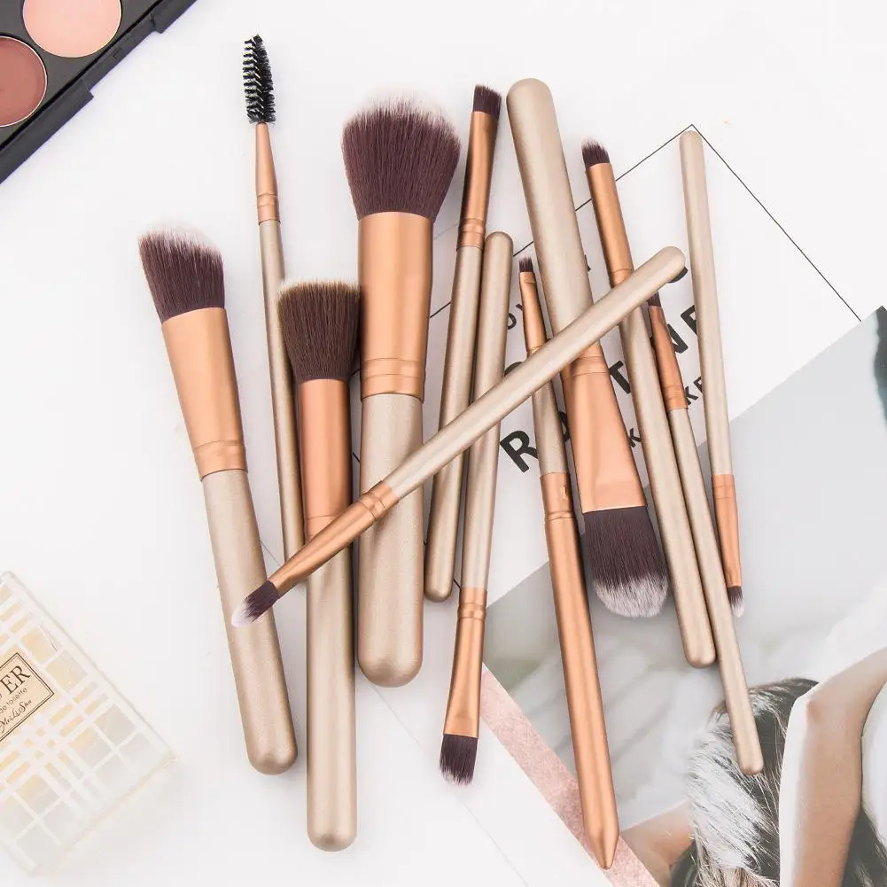 Набор деревянных кофейных золотых кистей для макияжа основы под макияж пудры