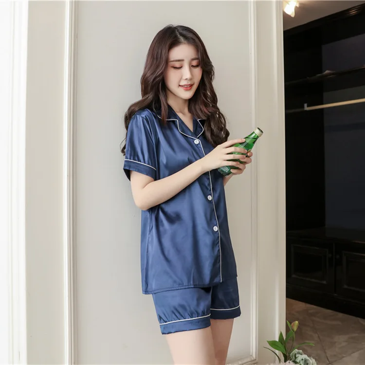 Весенние одноцветные синие красные шелковые пижамы женские летние с короткими