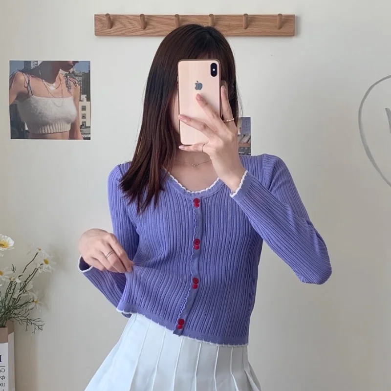 

Women T-shirts Knitted Crop Tees Female Cute Sweet Buttoned Up V-Neck Solid Casual T-shirts for Women 2021 Autumn