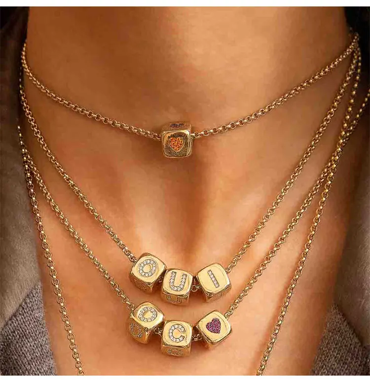 Индивидуальное Имя цепочка с кубиком капитал Начальная буква настроить Любовь