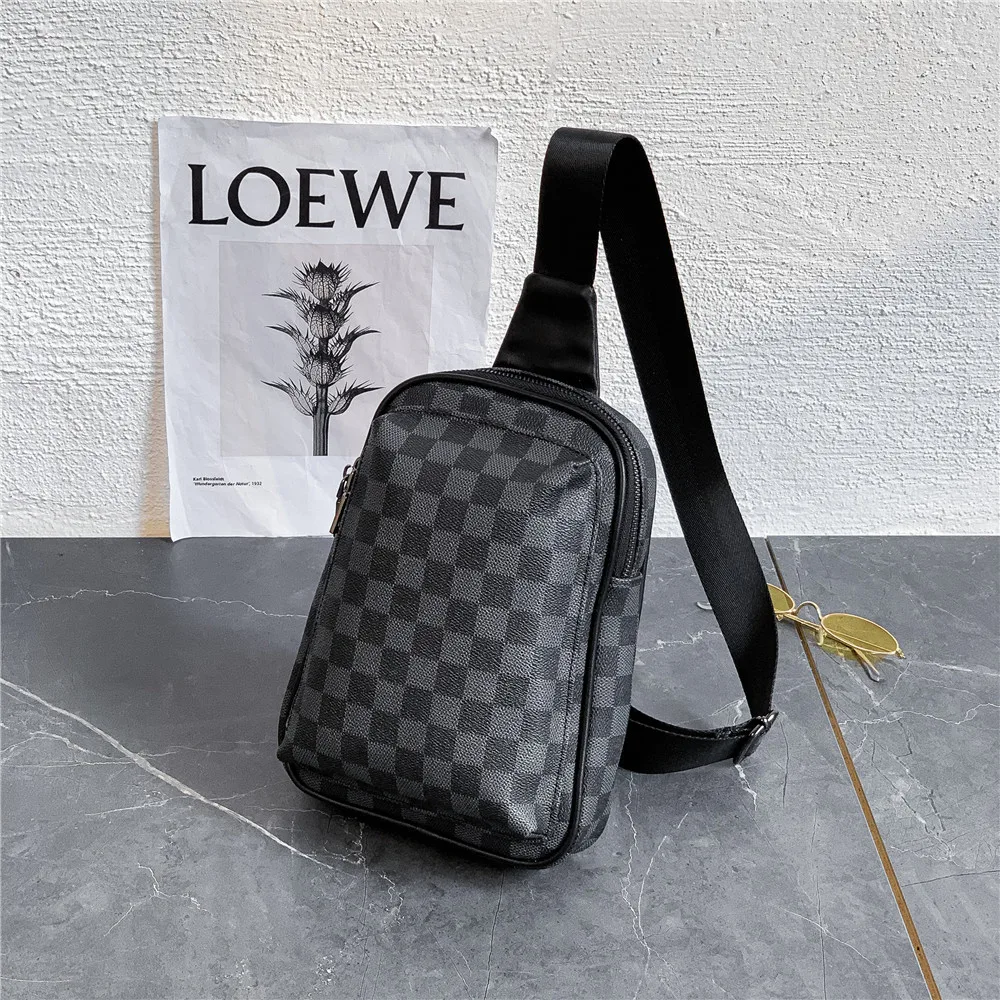 

Luxury Brand Designer Men Checkered Leather Chest Pack Large Capacity Sling Crossbody Bags Male Teens Travel Shoulder Pack Hot