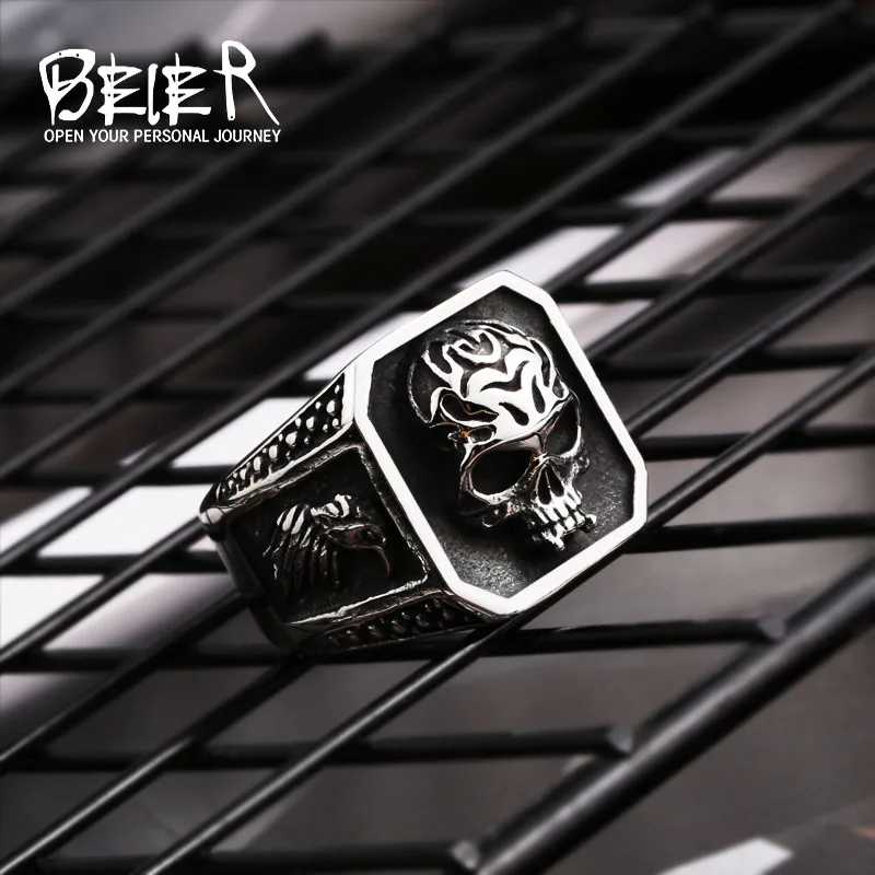 

Geometric Solid Fashion Ring Stainless Steel Mens Polishing Square Skeleton Jewelry BR8-740