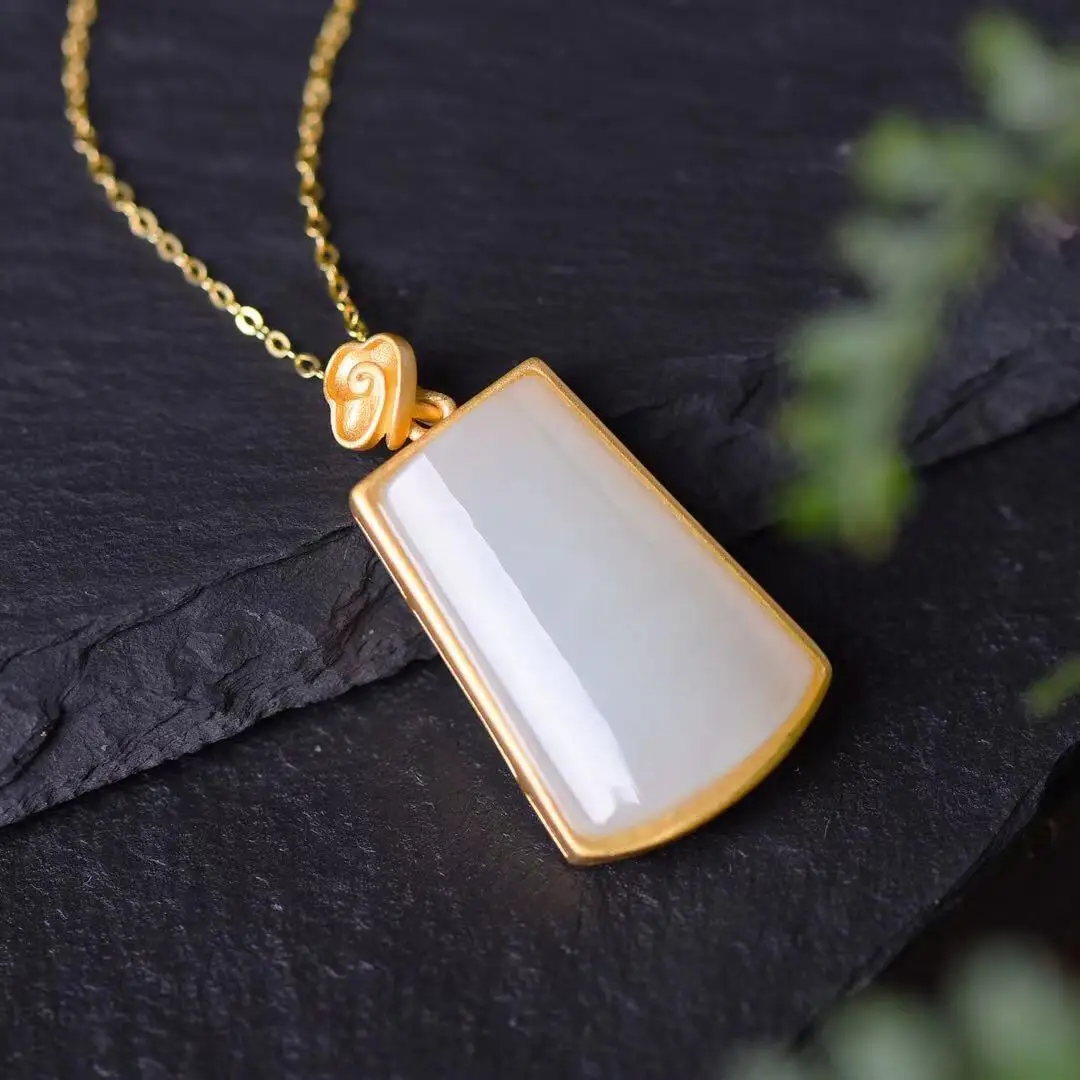 

Подвеска из натурального серебра 925 пробы с инкрустацией Hetian Jade Peace