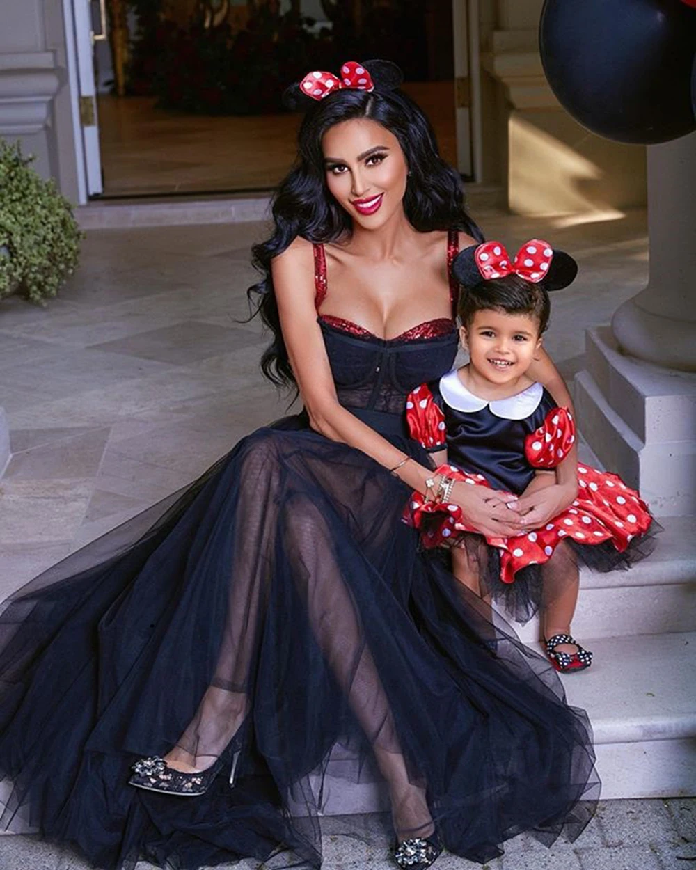 

2021 New sexy Women black lace strapless spaghetti strap sleeveless Bandage Summer Bodycon Celebrity Dress Wholesale