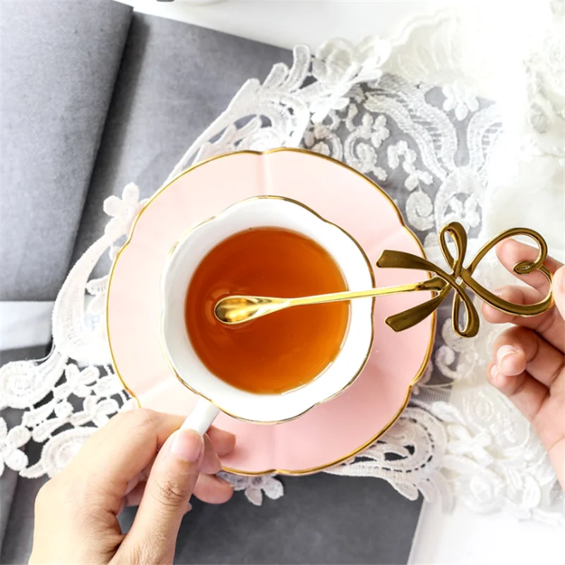 Новая 3D Мини кофейная чайная ложка в форме сердца с бантиком десертная подвесная