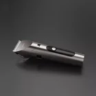 RIWA RE-6305 моющаяся перезаряжаемая машинка для стрижки волос, профессиональный триммер для парикмахера с регулируемой головкой