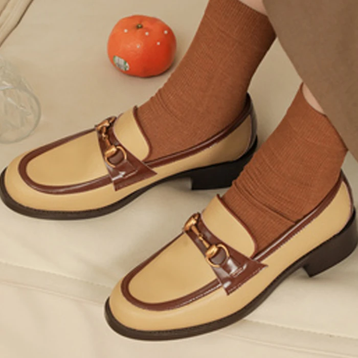 

Autumn Winter Retro Metal Decor Loafers Shoes All-match Med Round Toe Mixed Color Casual Comfortable Single Shoes Woman Shoes