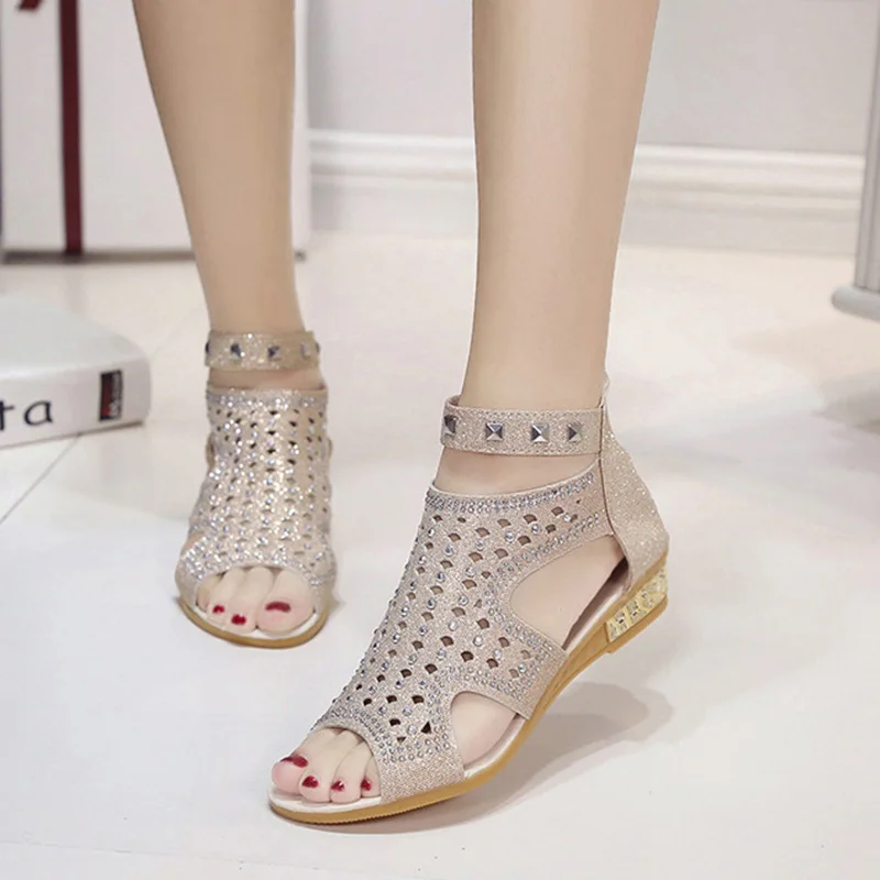Женская обувь в богемном стиле Открытые Босоножки с открытым носком и стразами