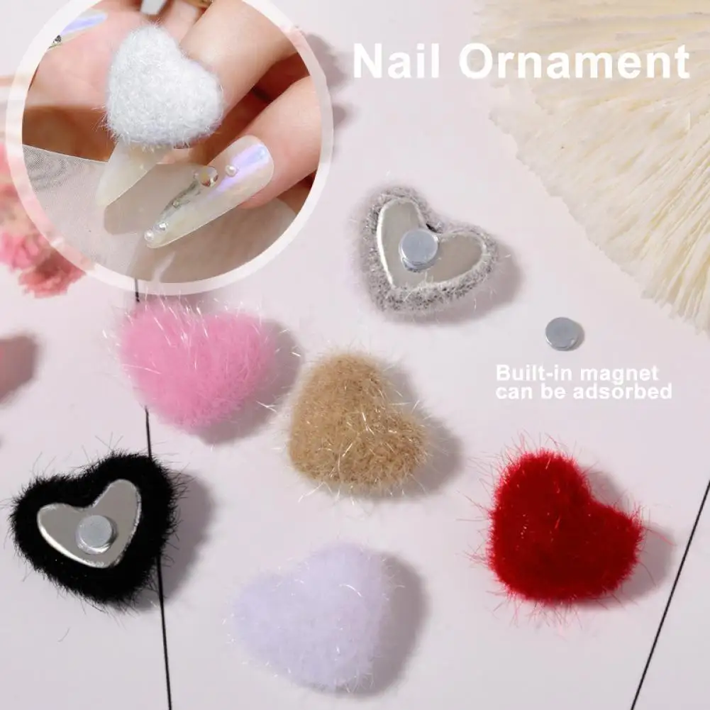 

3Pcs/Set Nail Ornament Magnetic Wearable Compact Plush 3D Detachable Nail Heart Ornament Nail Tips Decorations for Manicure