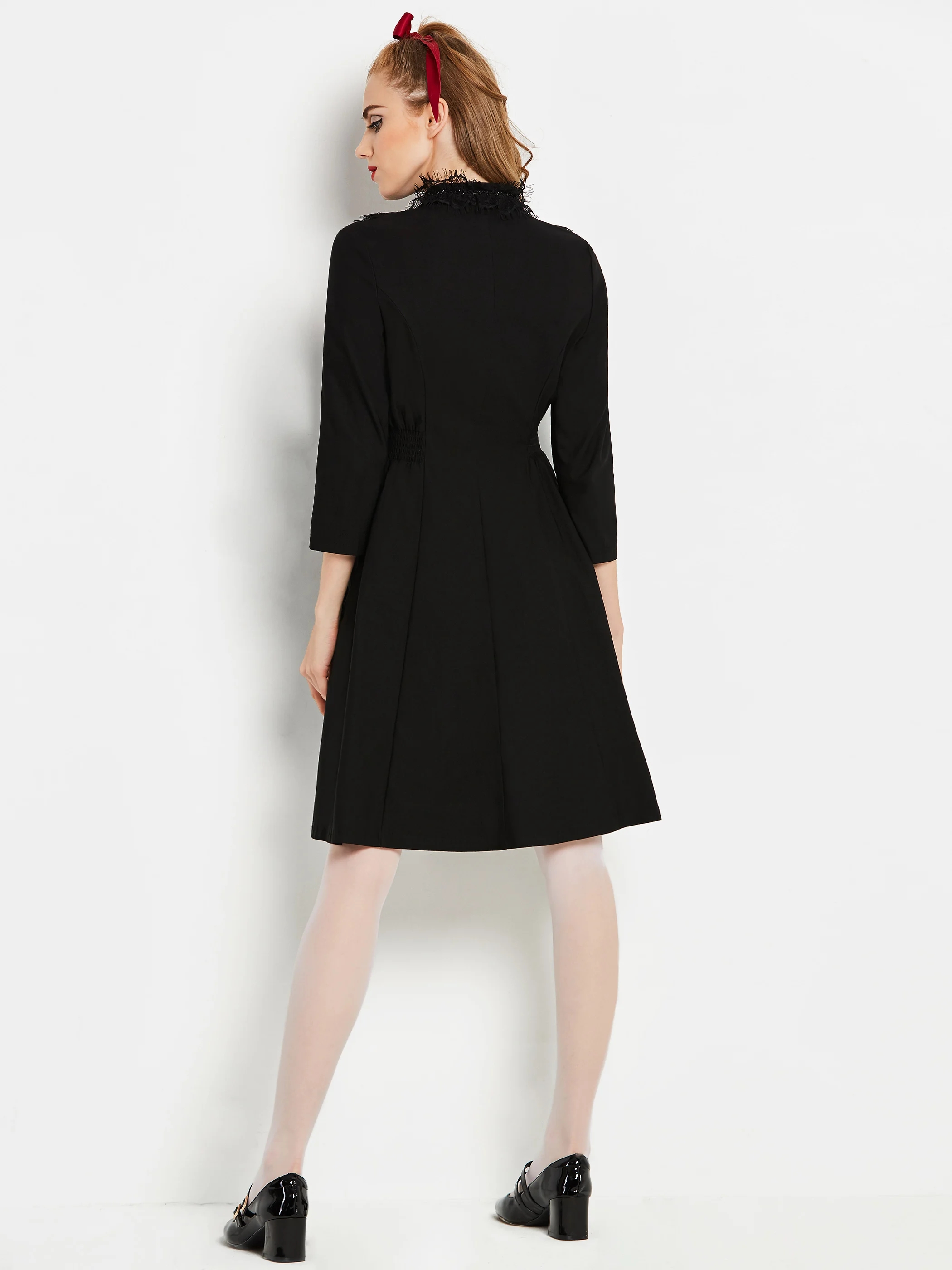 Женское винтажное вечернее платье кружевное привлекательное ТРАПЕЦИЕВИДНОЕ