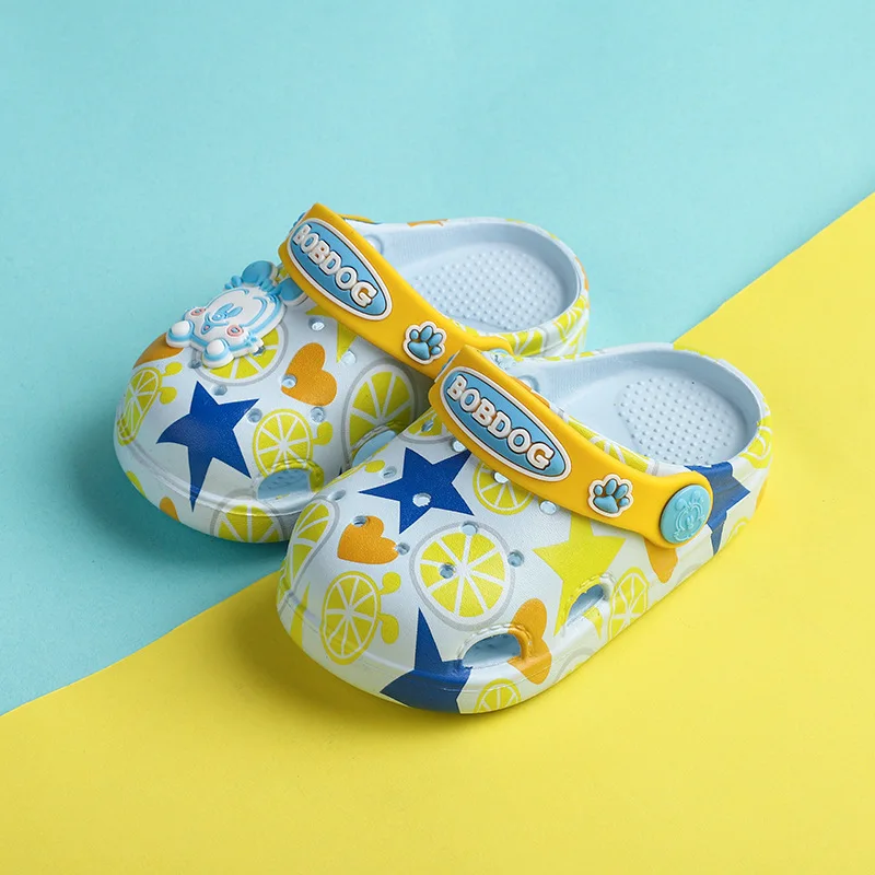 

New Babu children's slippers 2-8 years non slip kids Friut printing indoor and outdoor sandals light hole shoes boy girls SO007