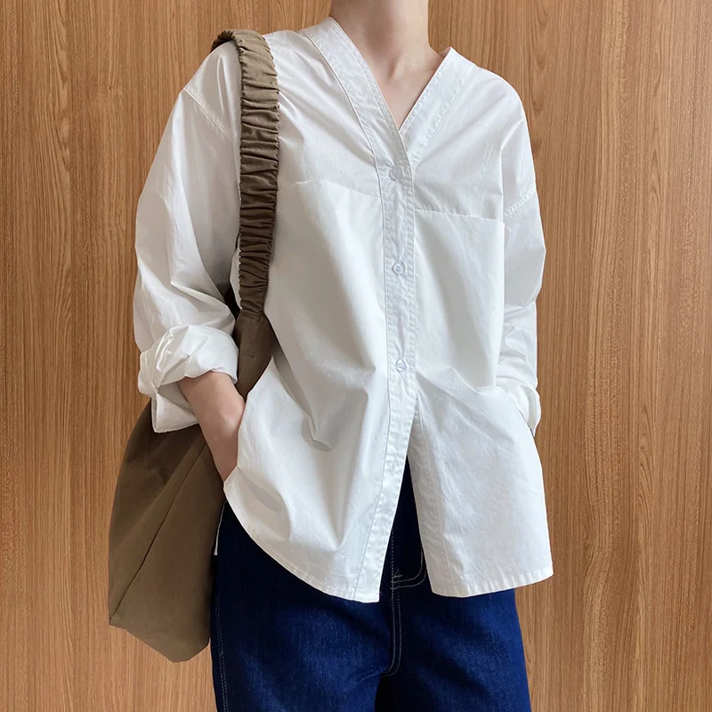 

2021 Spring New Long Sleeve V-neck White Harajuku Flannel Oversized Gothic Shirt Women Women's Blouses Boho Clothing Cardigan