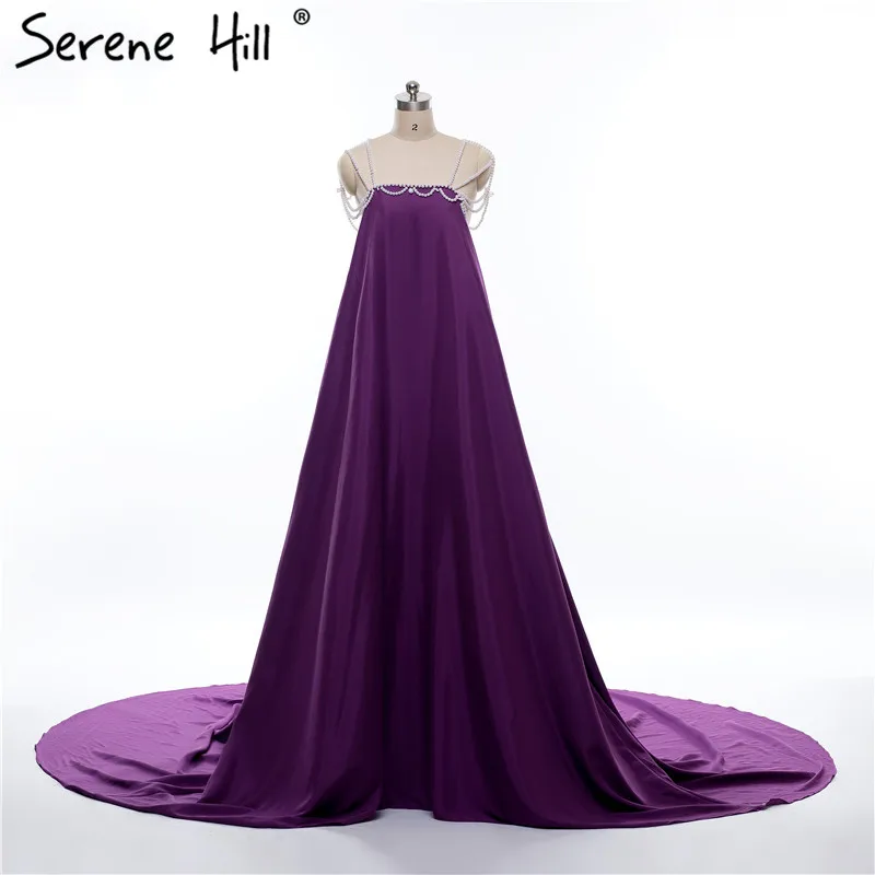 Сексуальное вечернее платье с открытой спиной и жемчугом для фотосъемки