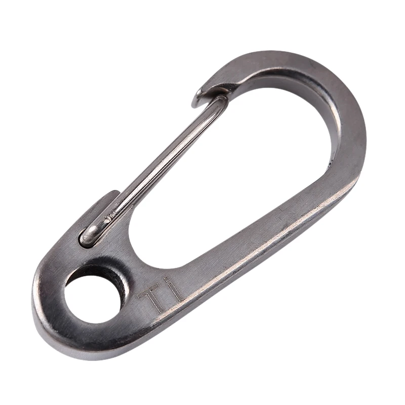 

Portable EDC Hanging Buckled Ring Bottle Opener Keychain Clip Hook Outdoor Titanium Alloy Camping Tool