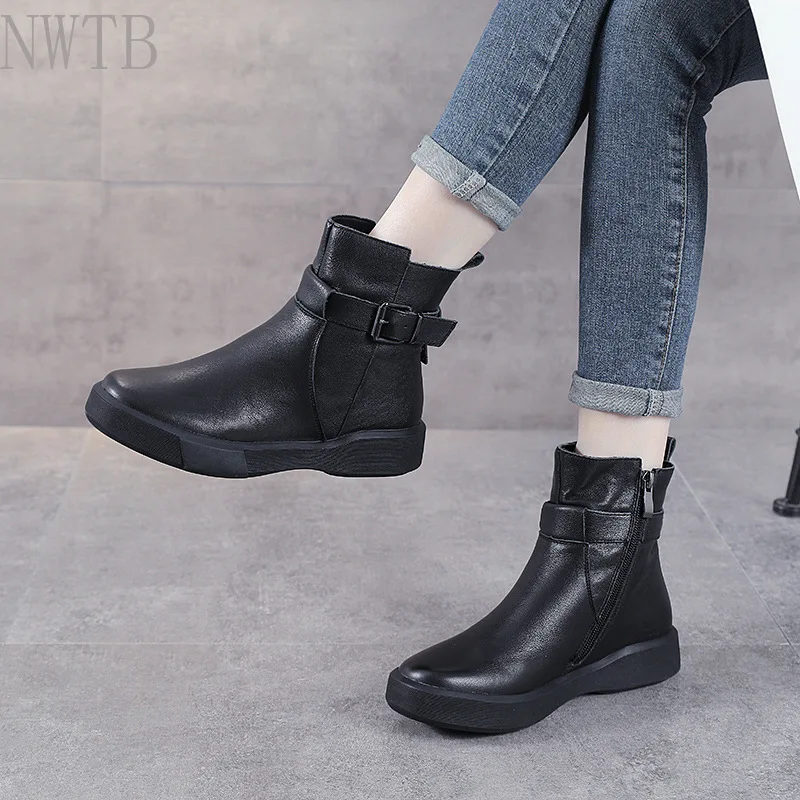 

Martin Boots Women's Autumn Winter 2021 New Flat Leather Short Boots British Style Top Layer Leather Thin Shoes Warm Boots Trend