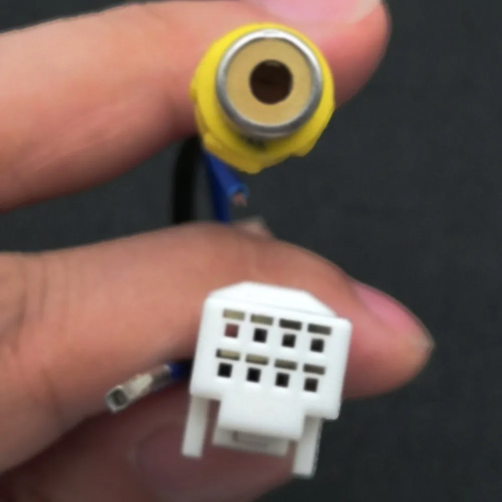 Оригинальный видео переключатель yifom 8Pin Кабель адаптер RCA для камеры заднего вида