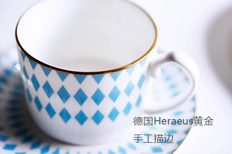 

Bone China Uropean Style Coffee Cup Decoration White Blue Ceramic Cups High Tea Eco Friendly Reusable Mokken Nordic Cup AA50BD