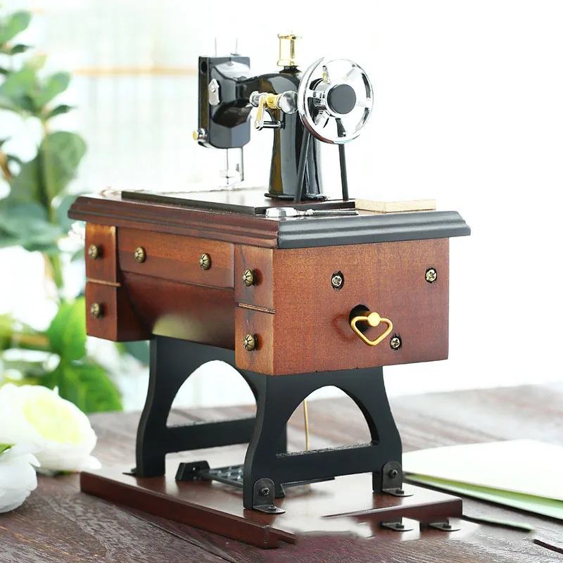 

Wooden crafts ornaments simulation sewing machine music box music box birthday gift furniture decoration ornaments