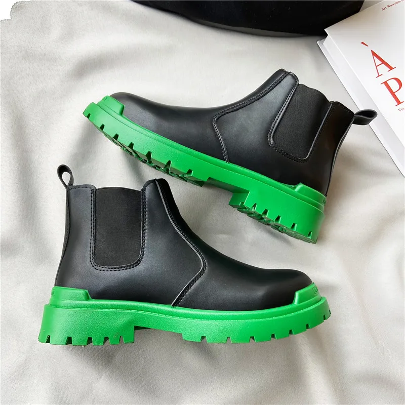 

2021 Motorcycle Men's Boots Colorful Classic Ankle Men's Martin Boots Leather Explosion Waterproof Work Boots Trend Men Shoes