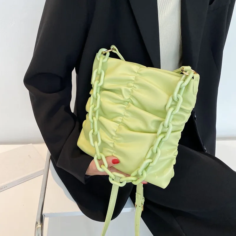 Сумка женская из искусственной кожи летняя вместительная