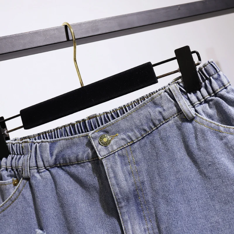 

Plus Size Summer Frayed Daisy Loose Wide-leg Pants Denim Shorts for Women