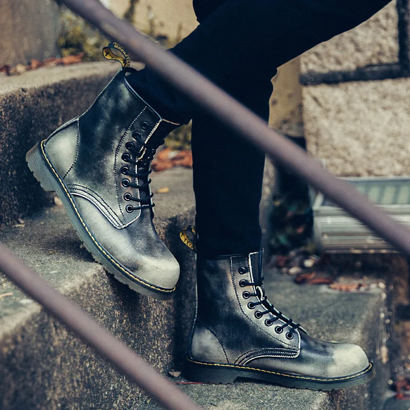 

2020 Black Classic Retro Martin Boots Men High Top Lover Working Cowboy Leather Boots Unisex Men Ankle Boots botas de homens