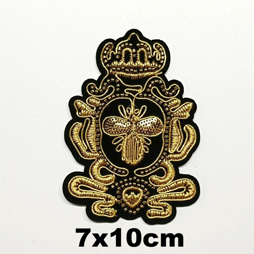 

embroidery metal crown bee leaf embroideried patches for bag badges applique clothing DE-3186