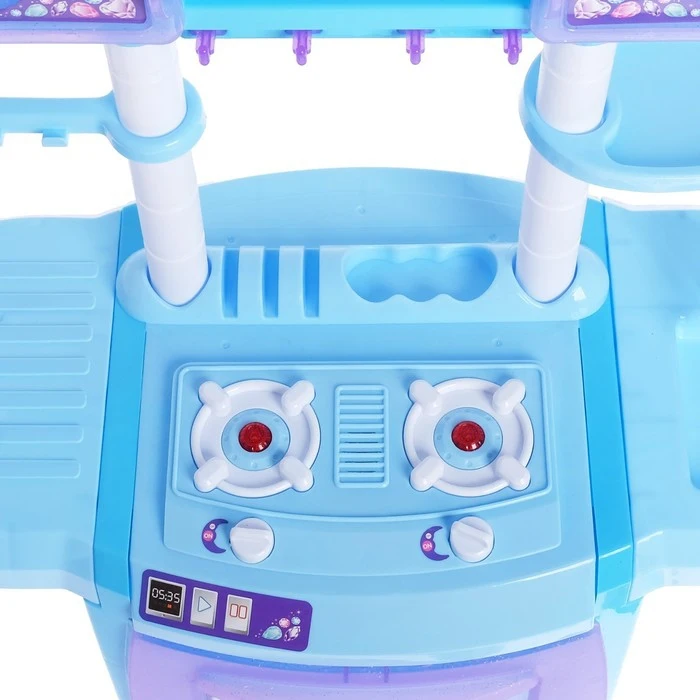 Рисунок 3 - Игровой модуль «Волшебная кухня» с аксессуарами