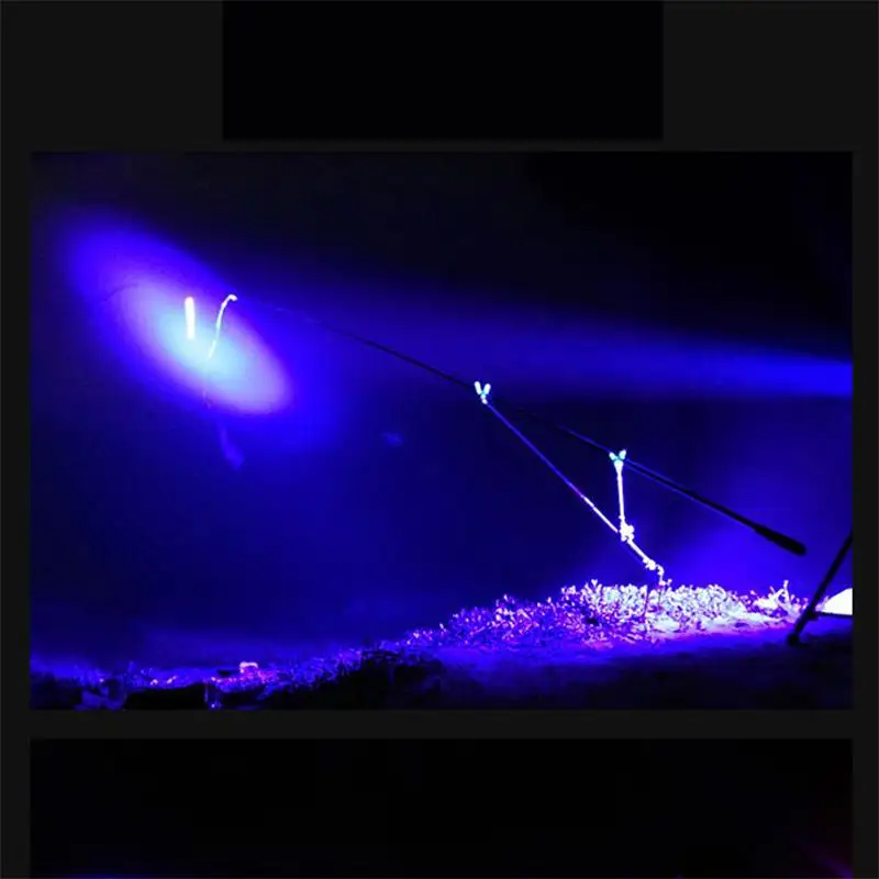 

XANES 1100LM 400M White/Blue Dual Light Source Strong Lamp with 65cm Adjustable Tripod Rechargeable Lantern Emergency Torch