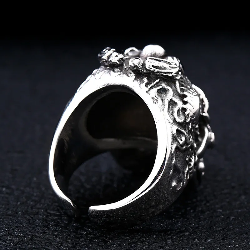 

Vintage Titanium Steel Skull Biker Gothic Punk 316L Stainless Ring For Men Retro Male Design Round Bands Rings
