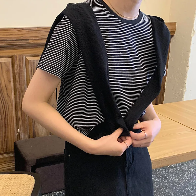 

Blouse Striped T Shirt Women Korean Fashion Loose Short Sleeved Round Neck Short Tops Streetwear Female Summer Clothes aesthetic