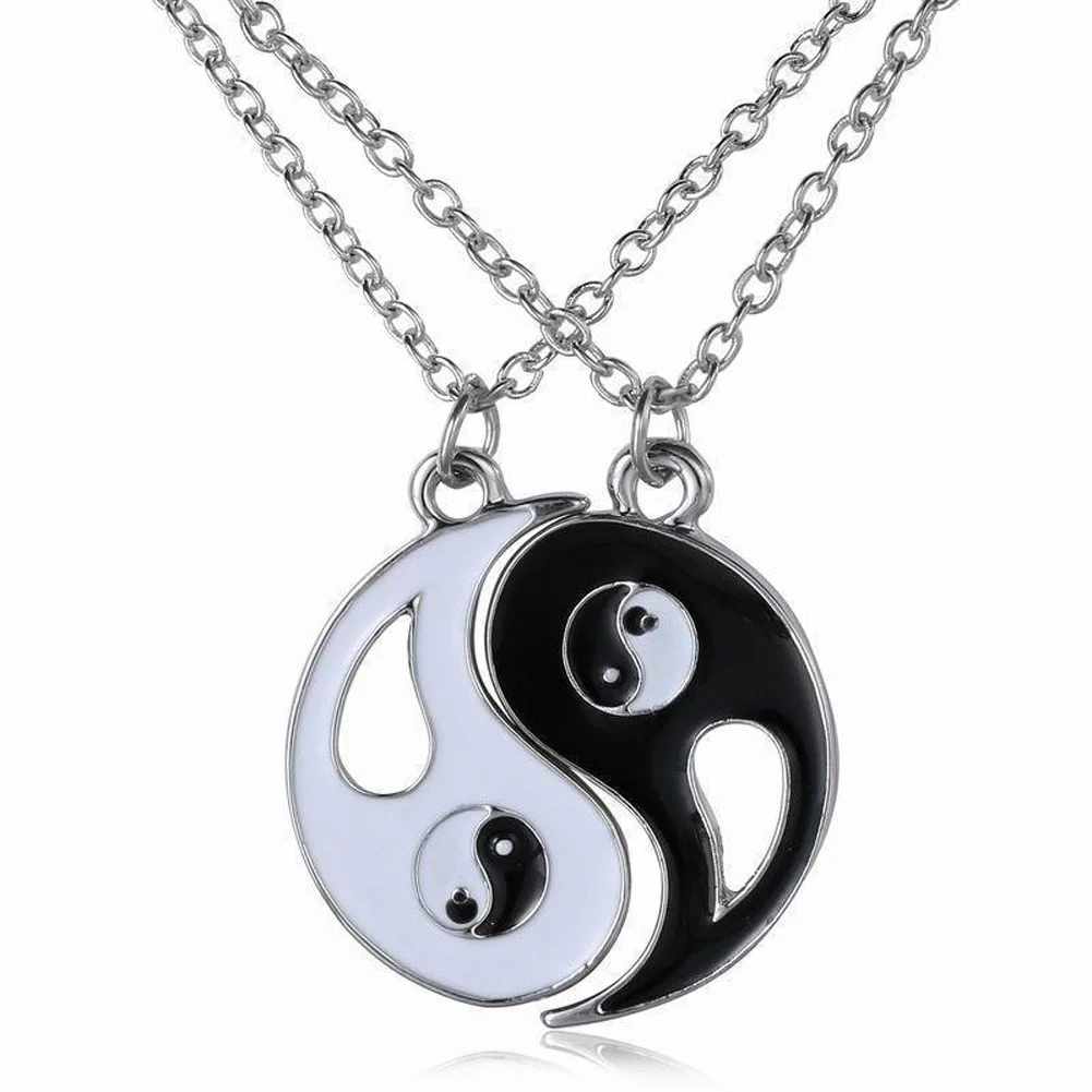 2PC/Set Wholesale Gossip Yin Yang Best Friends BFF Charm Jewelry Party Pendant Necklace White Black Simple Necklaces Choker Hot