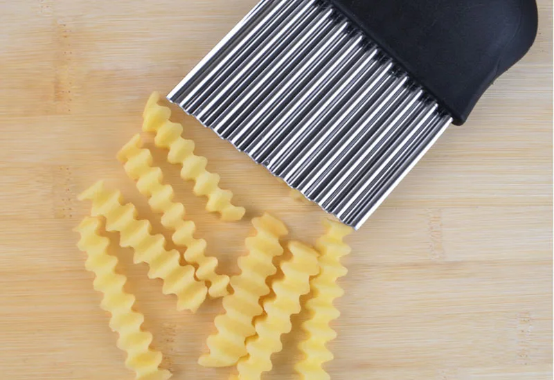 Stainless Steel Potato Chip Slicer Dough Vegetable Fruit Crinkle Wavy Knife Cutter Chopper French Fry Maker WB 054 | Дом и сад