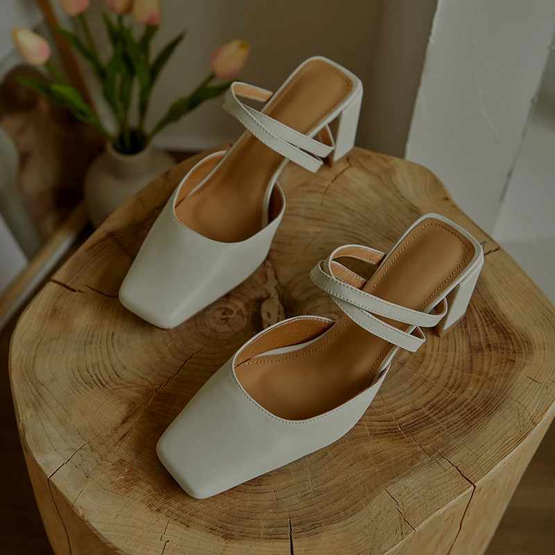 

Elegant Genuine Leather Women Mules Summer Square Toe Thick Heels Pumps 2020 Summer Casual Working House Shoes Woman