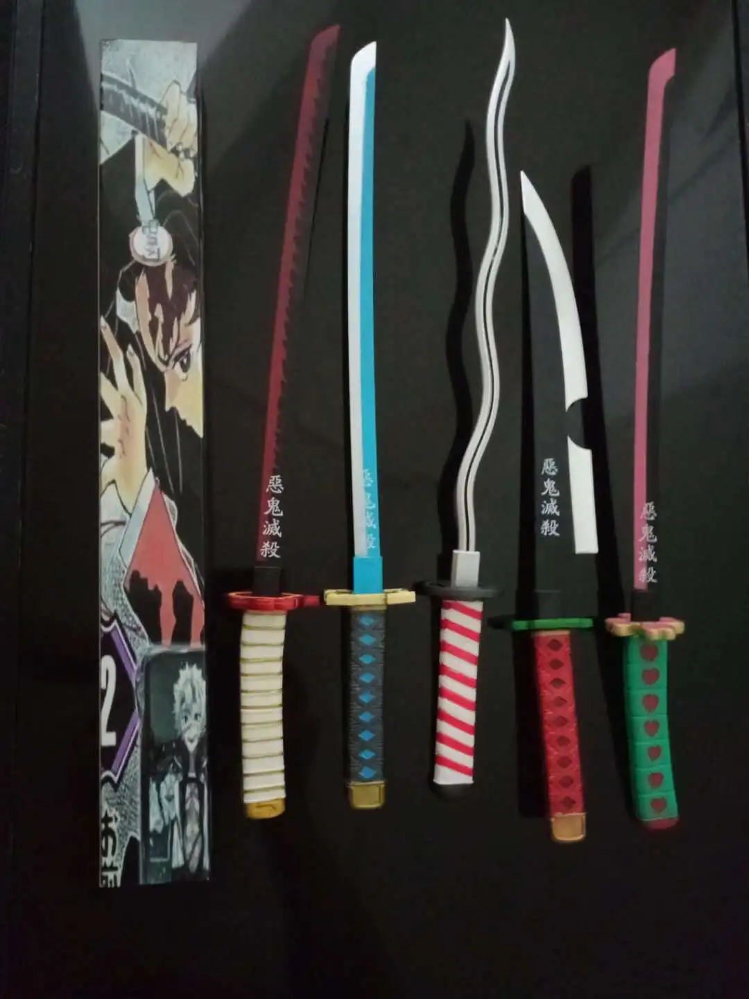 

5 моделей ножей Sunwheel Детские уличные игрушки ручной работы Аниме Меч Модель ПВХ имитация мини меча игрушка