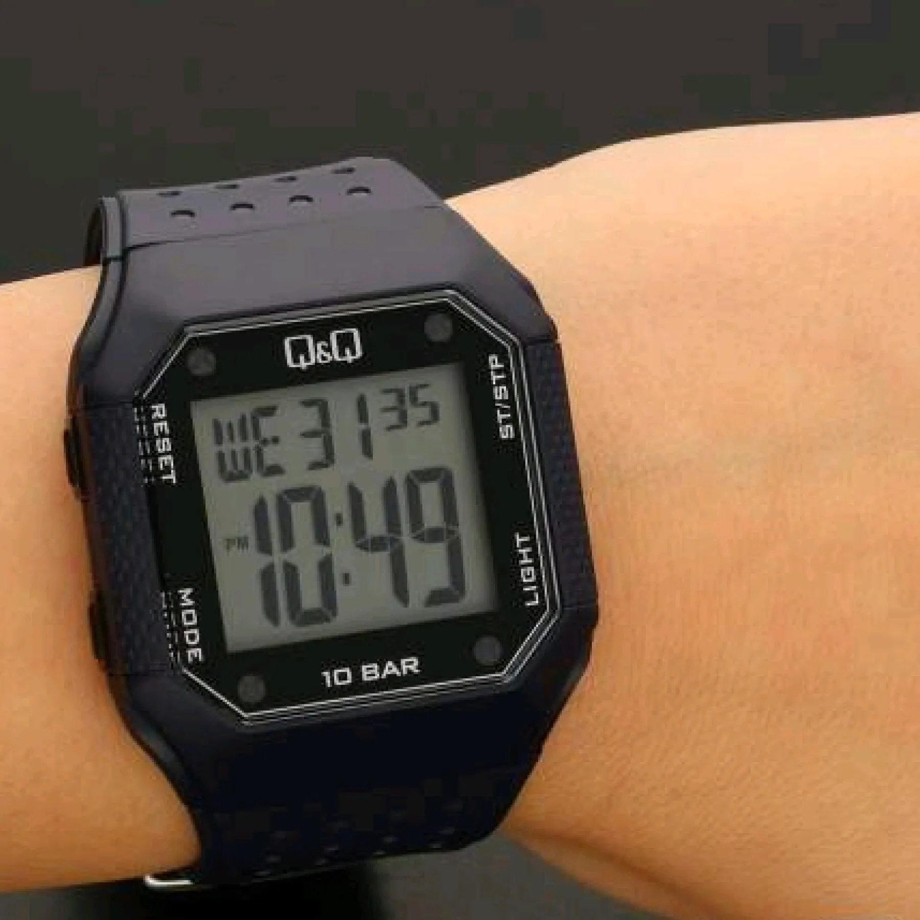 Наручные часы q&q m173 j005. Наручные часы q&q m173-007. Наручные часы q&q m129 j001. Q q электронные. Q q gw87 j004.