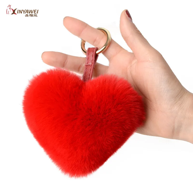 Брелок с помпонами Pom Leopard Heart Имитация меха кролика Серебристый для ключей