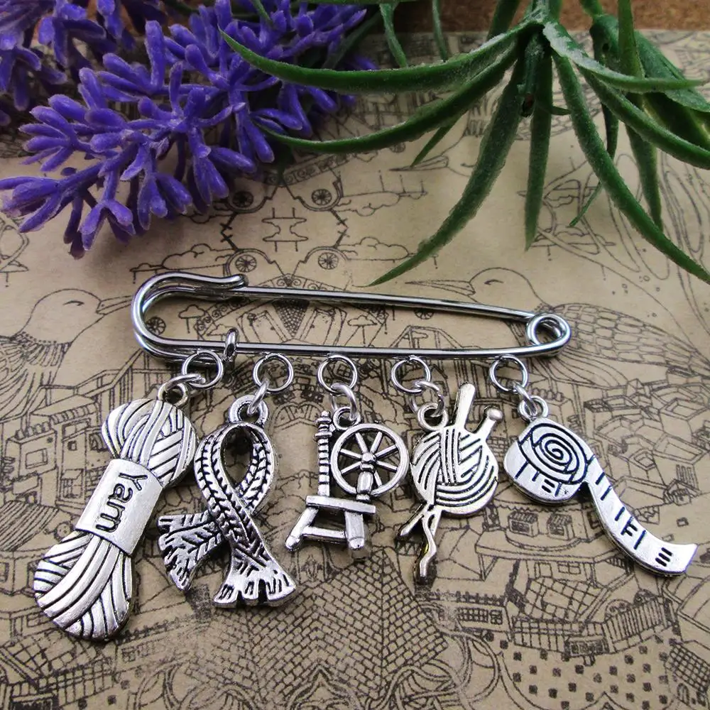 

knitting brooch knitting queen needlework charm brooch silver plated charm brooch