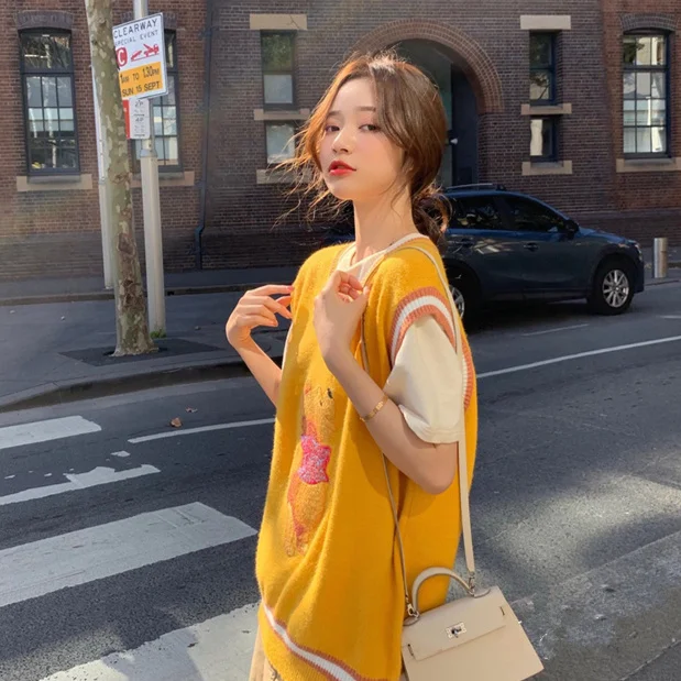 Женский пуловер без рукавов Осень 2019 корейский стиль каваи мультфильм Винни Пух