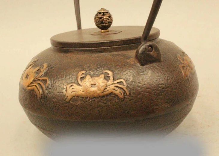 803++++++9&quot Archaic Japan Japanese Iron Lucky Crab Kettle Wine Tea Pot Flagon Statue | Дом и сад