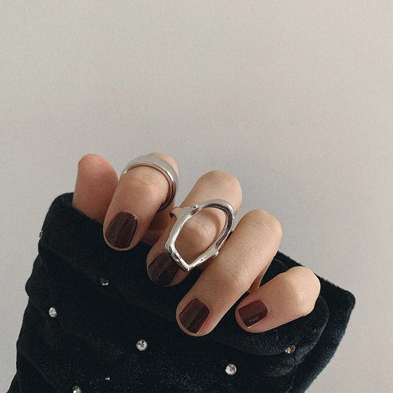 

Роскошное кольцо в стиле ретро, кольцо из стерлингового серебра 925 пробы с геометрическим узором, гладкое кольцо, кольцо с линией для студен...