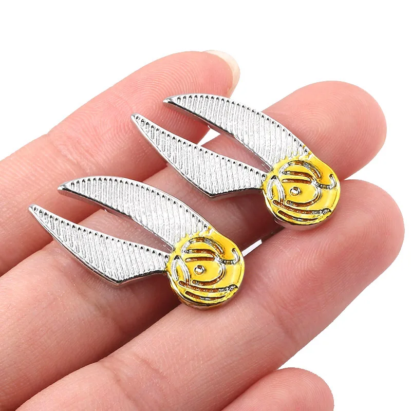 

Hogwarts Potter Cufflinks Time Turner Sorting Magic Hat Red Badge HP Letter Cufflinks For Men Male Suit Accessory Movie Jewelry