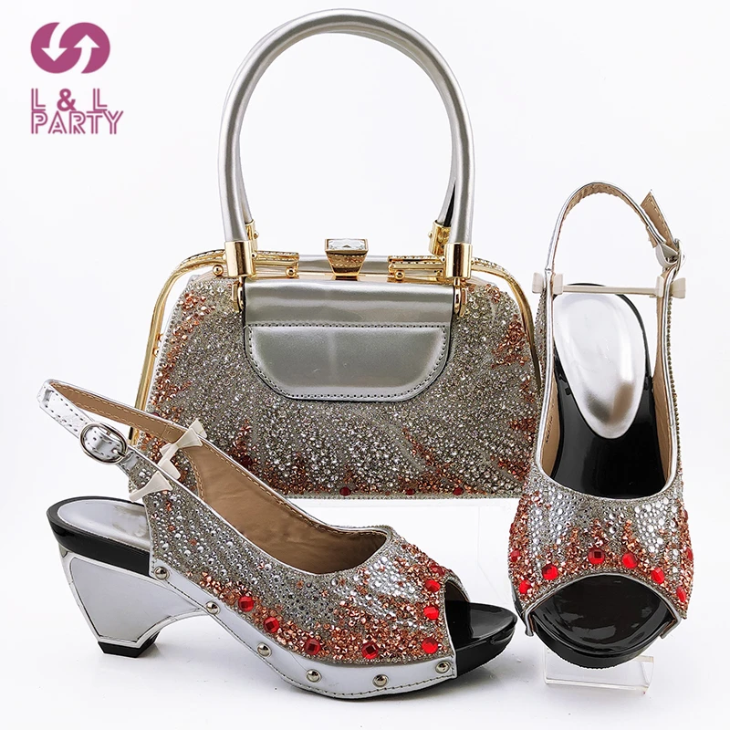 

2021 Comfortable Heels in Silver Color High Quality African Women Shoes and Bag Set for Christmas Party