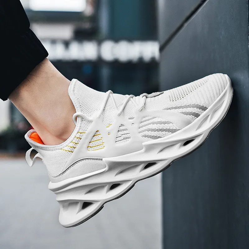 

Cushioning Blade Running Shoes for Men Breathable Outdoor Sports Shoes Mesh Walking Platform Sneakers Light Athletic Footwear
