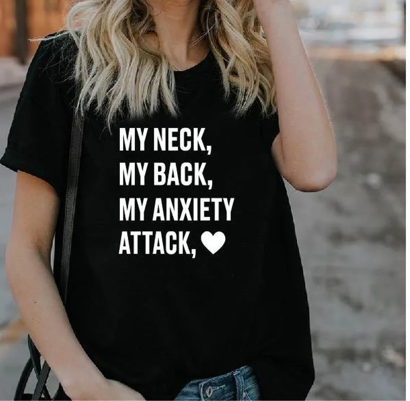 Женская футболка с коротким рукавом круглым вырезом и принтом сердечек|Футболки|