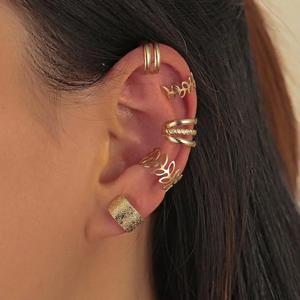 

Fashion Gold Star Leaves Non-Piercing Ear Clip Earrings For Women Simple Fake Cartilage Ear Cuff Jewelry Clip Accessories