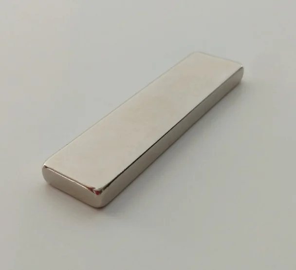 

1pcs Strong magnet 60*40*5mm strong magnetic rectangular rare earth magnet Wang NdFeB60X40X5 strong magnet